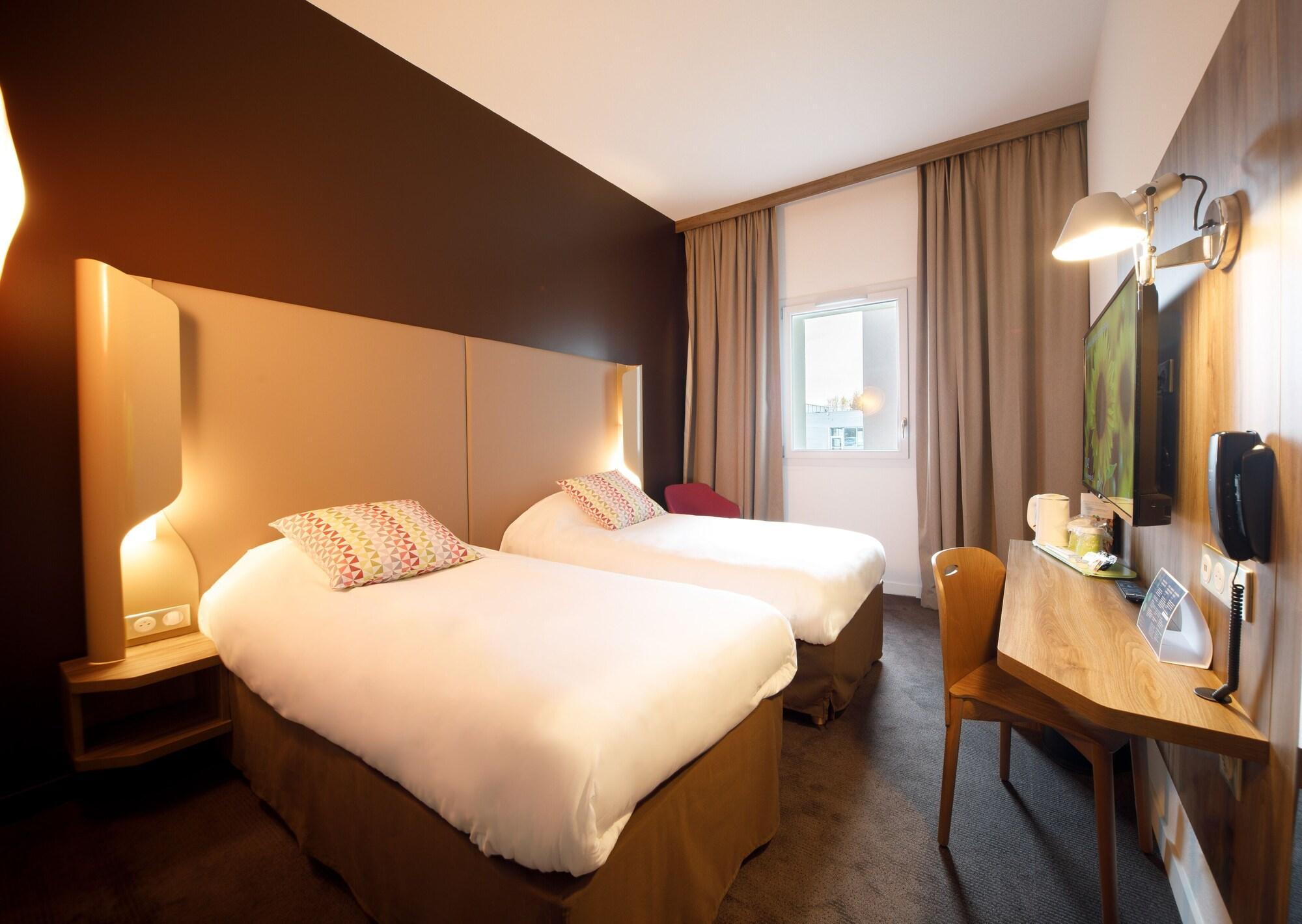 Campanile Findrol Annemasse Savoie Leman Hotel Fillinges Buitenkant foto